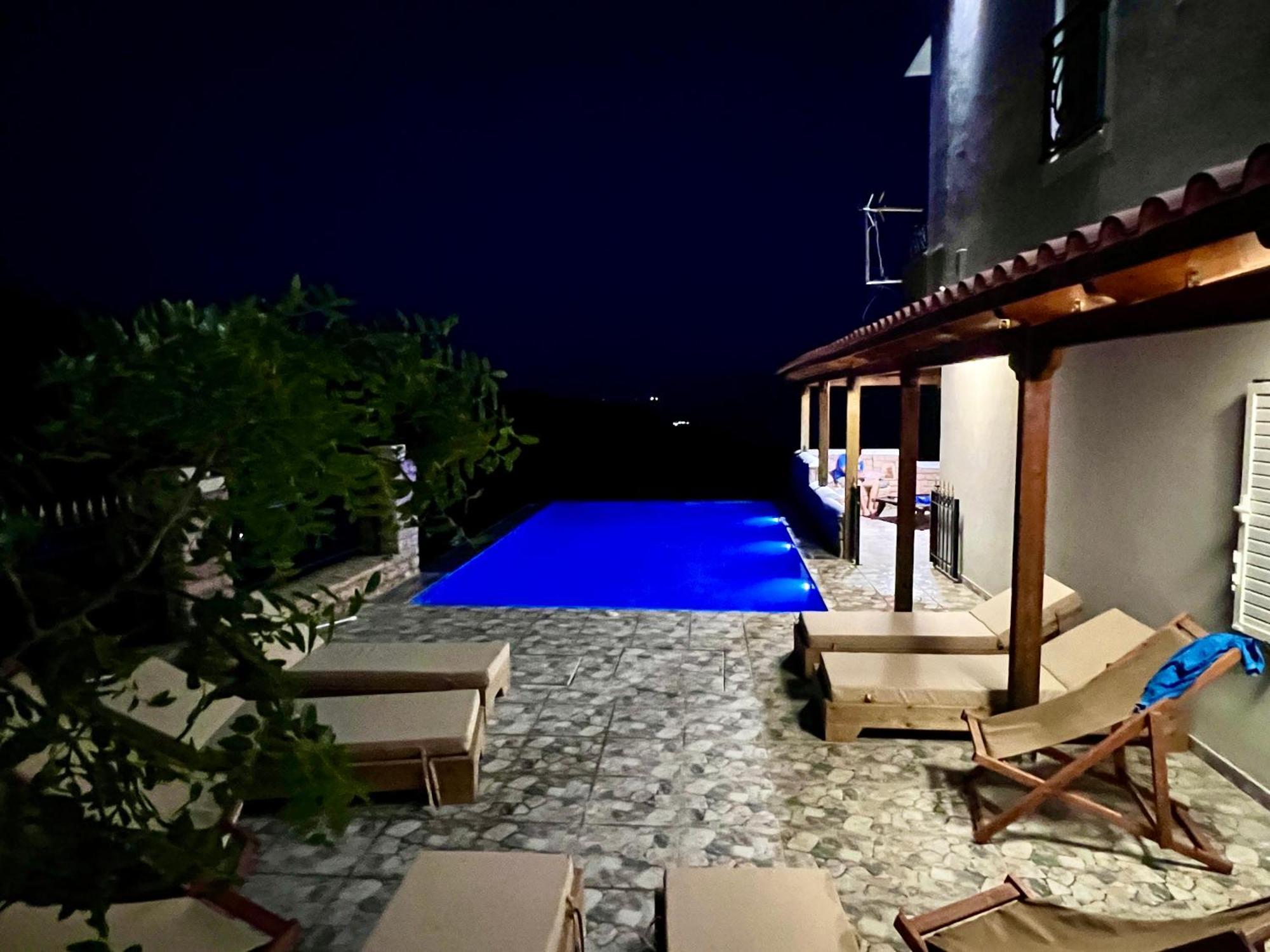 Vila Elezi Piqeras Borsh Εξωτερικό φωτογραφία